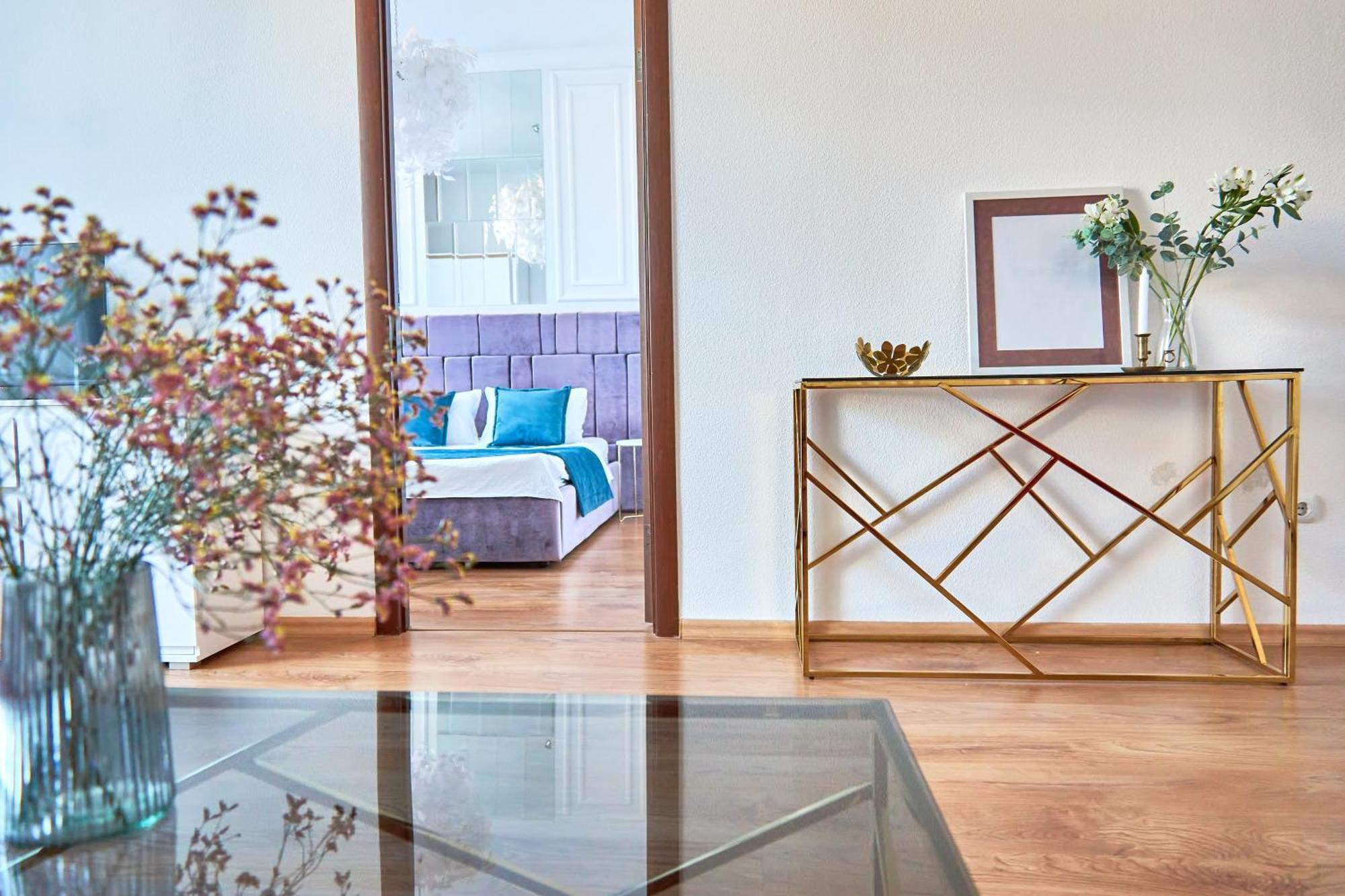 Elegant Lux Apartment In Central Square موكاشيفه المظهر الخارجي الصورة
